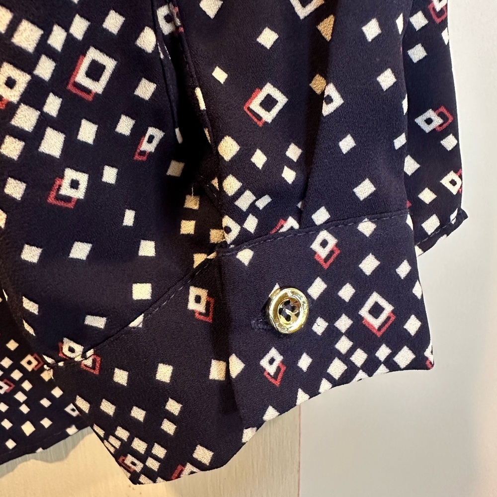 SPLASH Geometric Patterned Blouse - Picture 5 of 5